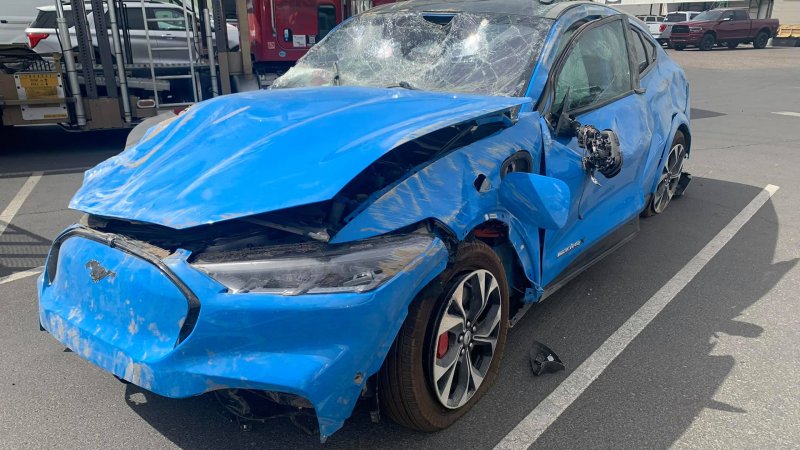 World’s First Wrecked Ford Mustang Mach-E Could Make an Awesome EV Project