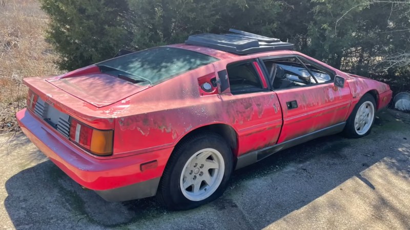 Watch a Filthy Lotus Esprit Get a Bath After Sitting In a Field for 20 Years