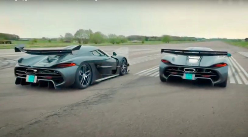 Watch Two Koenigsegg Jeskos Dance Like No One’s Watching