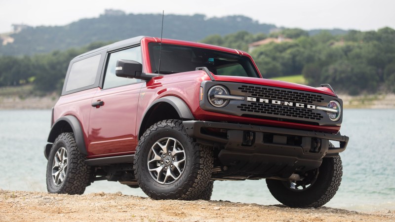 2021 Ford Bronco Review: A New Off-Road God Is Born