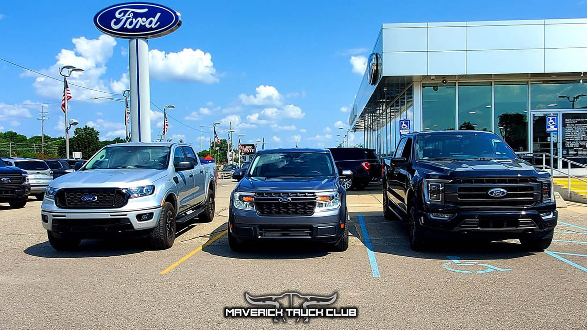 Compact 2022 Ford Maverick Pickup Shows Its Size Next to Ranger, F-150