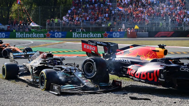 Hamilton and Verstappen Retire From Italian F1 GP After Stunning Crash