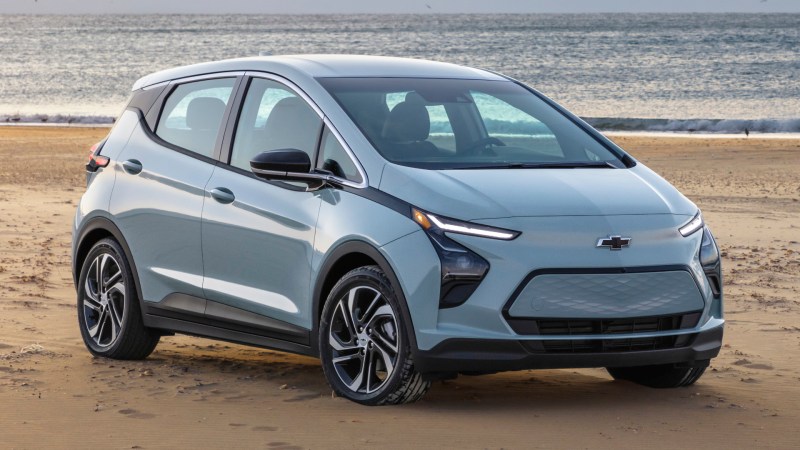 GM To Restart 2022 Chevrolet Bolt Production Following Battery Fires