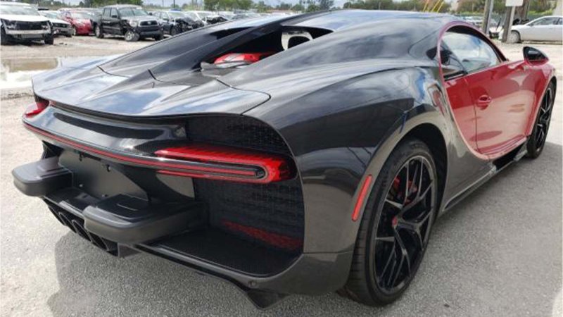 Here’s How This Bugatti Chiron Wound Up in a Copart Salvage Lot