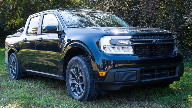 2022 Ford Maverick First Drive Review: America’s Cheapest Hybrid Is a True Truck, Too