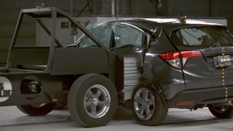 These Small SUVs Terribly Failed the New IIHS Crash Test