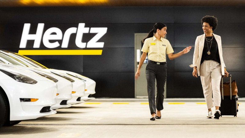 Hertz Just Ordered 100,000 Teslas in Supposed $4.2B Deal