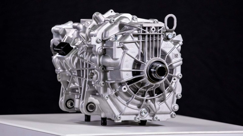 What Would You Do With 1,500 HP? Dodge’s Crate Engines Have an Answer