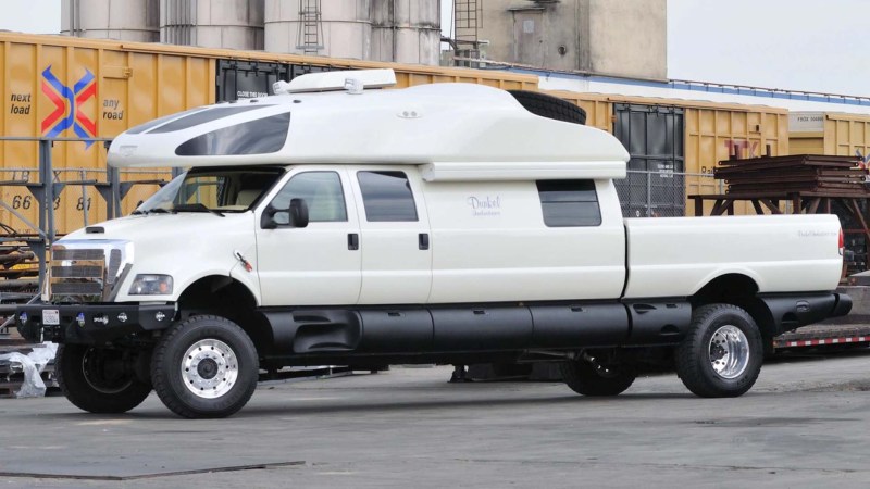 Massive Ford F-750 RV Can Haul 8,000 Pounds in the Bed [Updated]