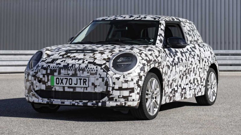 Next-Gen 2023 Mini Cooper Teased, and Yes, It Still Looks Like a Mini