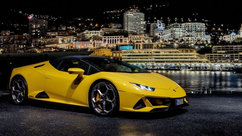 Watch the Off-Road Lamborghini Huracan Sterrato Sling Big Rooster Tails