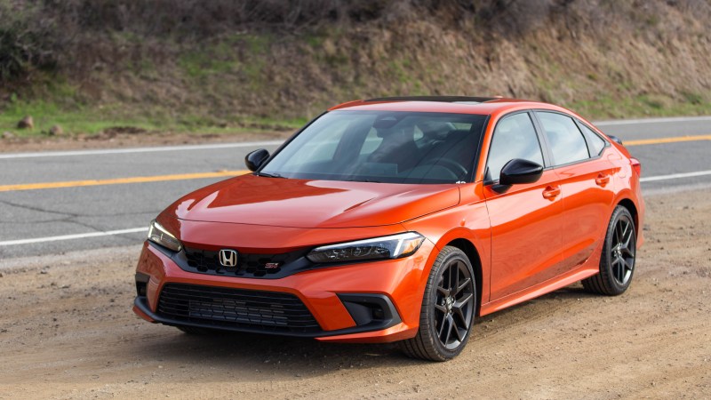 2023 Honda Civic Type R Priced at $43,990, Costs More Than Toyota GR Corolla, Nissan Z