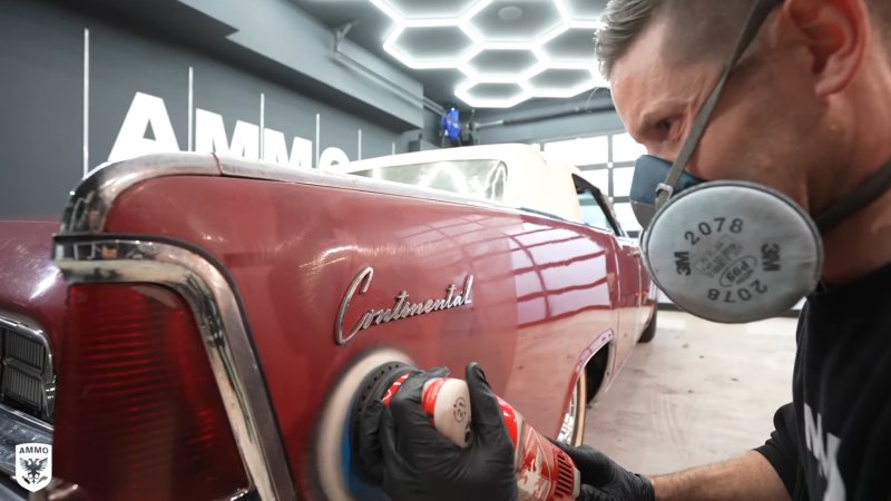 Watch a 1963 Lincoln Continental Get Its First Wash in Nearly 30 Years