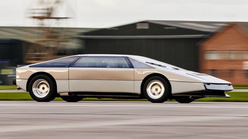 Aston Martin Bulldog Hits 162 MPH in First Shakedown Test