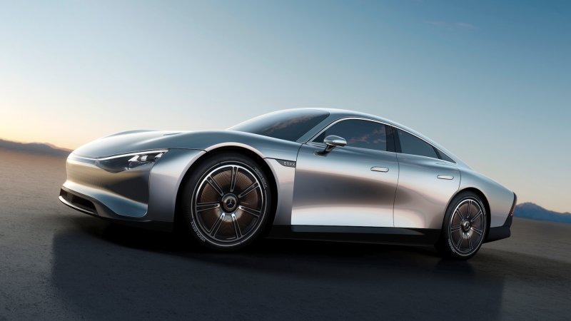 Mercedes-Benz Vision EQXX Concept Is a 620-Mile Electric GT With F1-Derived Tech