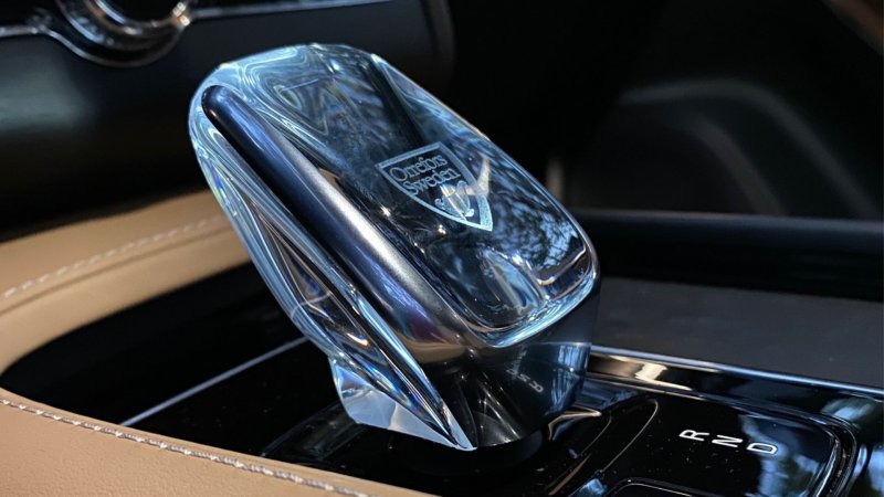 How Volvo Makes Its Crystal Shift Knobs