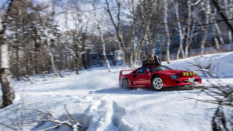 Watch This Ferrari F40 Rallying Up a Ski Slope in Glorious Fashion