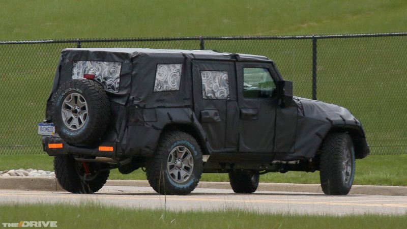 New 2018 Jeep Wrangler Spy Shots Show…The Same Old Jeep Wrangler