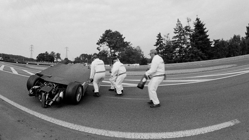 The 11 Most Spectacular Le Mans Moments Caught on Film