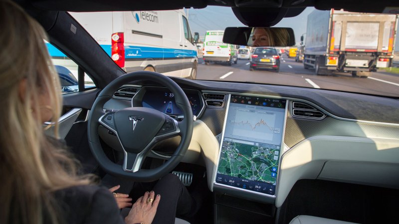 NHTSA Investigating Thousands of Teslas After Autopilot Death