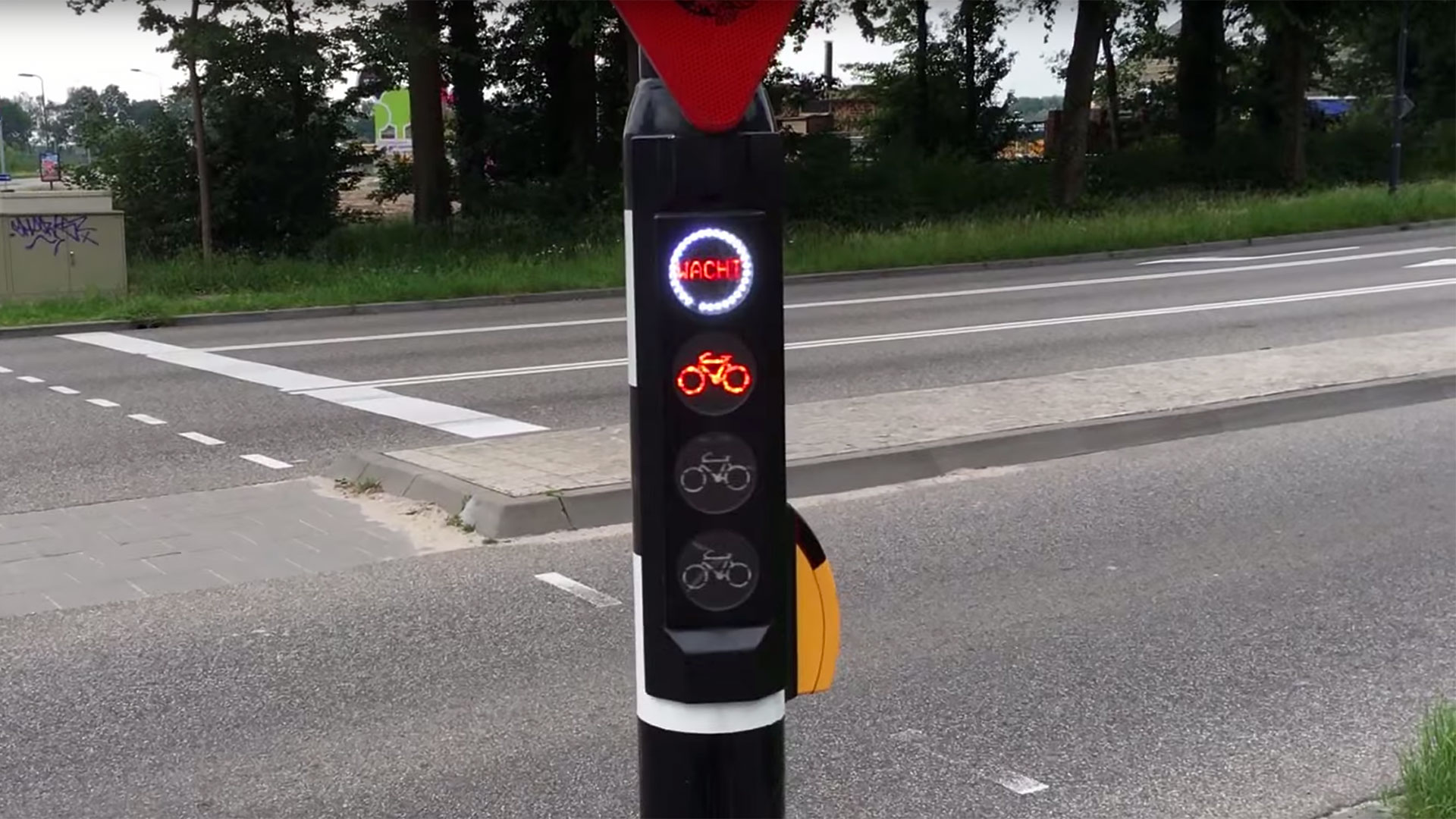 This Dutch City Has the World's Smartest Traffic Lights