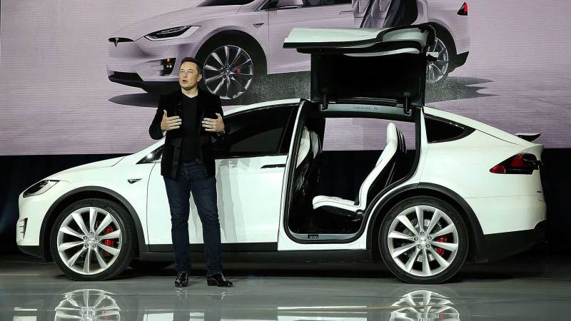 Sorry, Friends, But the Tesla Model X Isn’t Progress