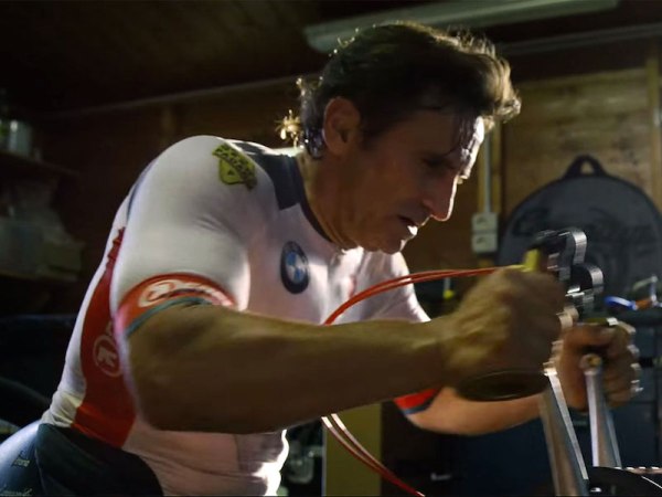 Watch Alex Zanardi Take On the 24 Hours of Spa