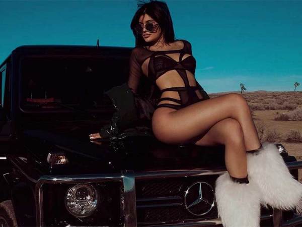 Please, Look at Kylie Jenner Learning About Her G-Wagen