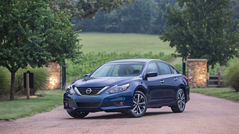 Has Nissan Altima Trumped Maxima—Again?