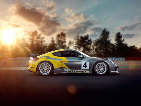 Flying Lizard Racing To Campaign Two Cayman GT4s In 2017