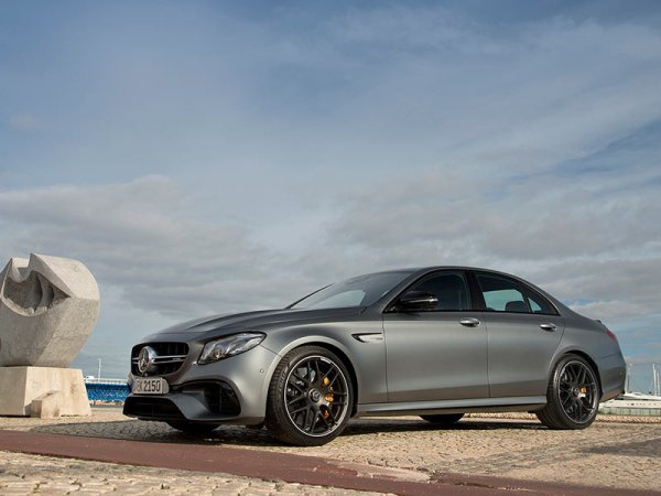 The 2018 Mercedes AMG E63 S Goes Like a Bat out of Hell