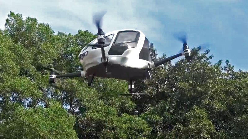 Watch China’s Autonomous Flying Taxi Take to the Skies