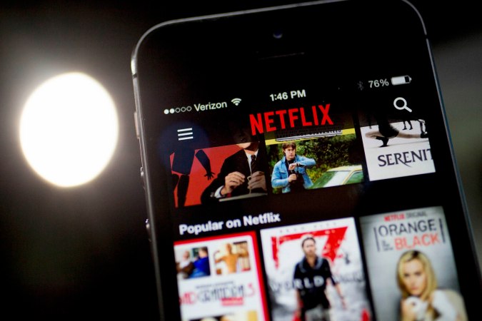 Now You Can Download Netflix Content and Watch Offline