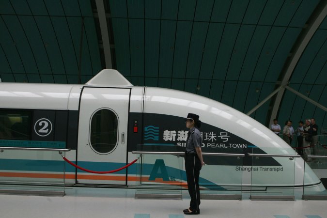 China’s Got a Magnetic Levitating, 373-mph Train Coming