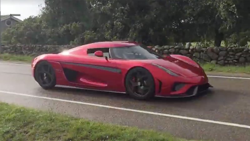 See the Koenigsegg Regera Do a Massive Burnout