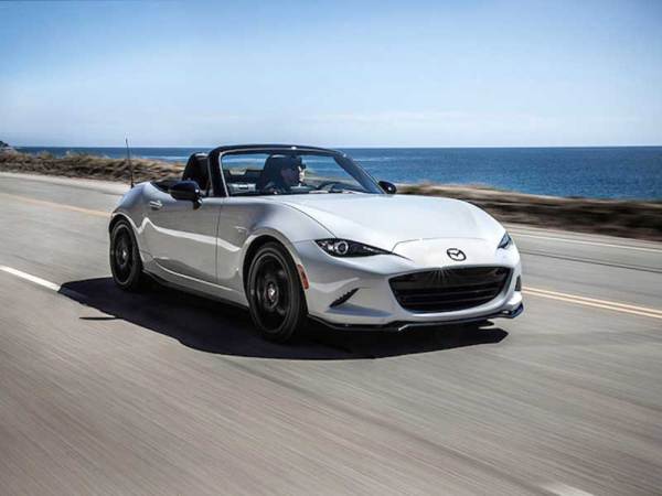 Eight New Convertibles That’ll Make You Dread the Coming Winter