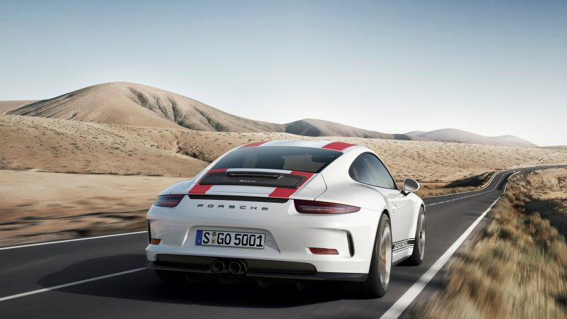 The Automotive Media Has Gone Nuts For The 911R