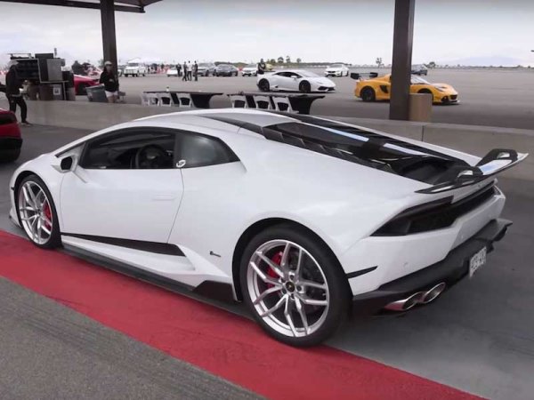 Hero of the Day: Supercharged Lamborghini Huracán