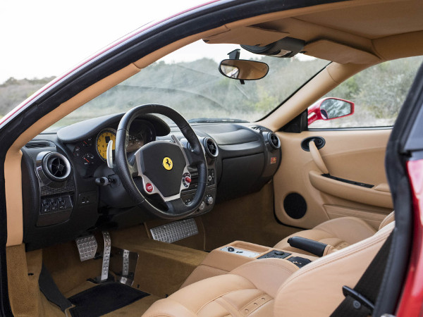 message-editor%2F1491229945112-ferrariinterior.jpg