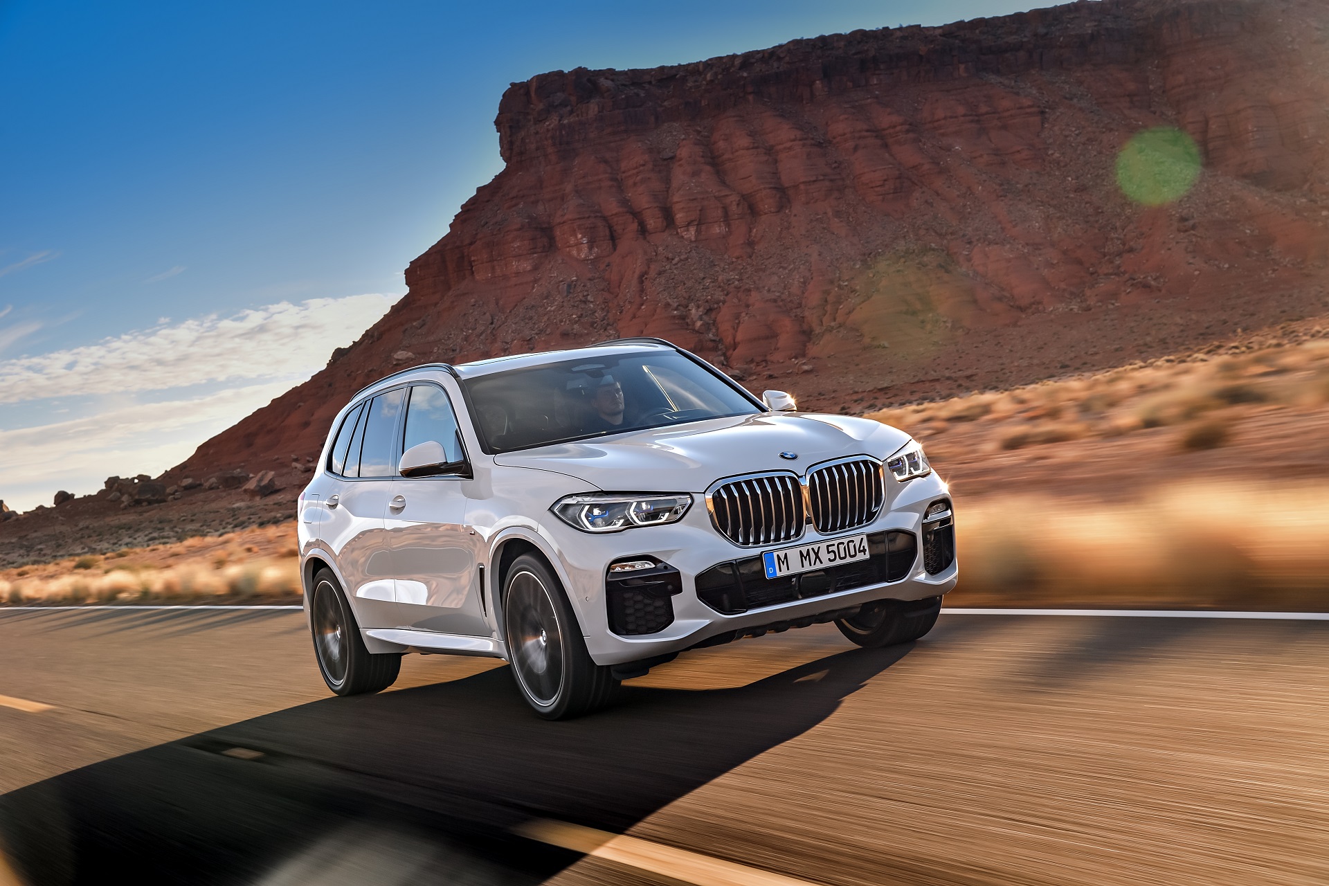 message-editor%2F1528254514419-p90303991_highres_the-all-new-bmw-x5-0.jpg