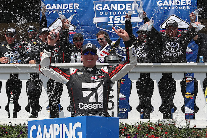 Kyle Busch in victory lane